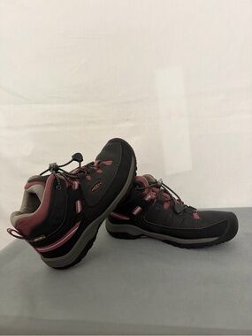 KEEN Youth 4/Womens 5.5 KEEN.DRY Waterproof Black Pink Hiking Boots(B267)
